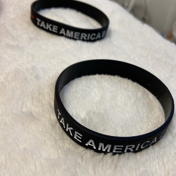 Last one ❤️❤️ Trump Bundle - Picture 4 of 8